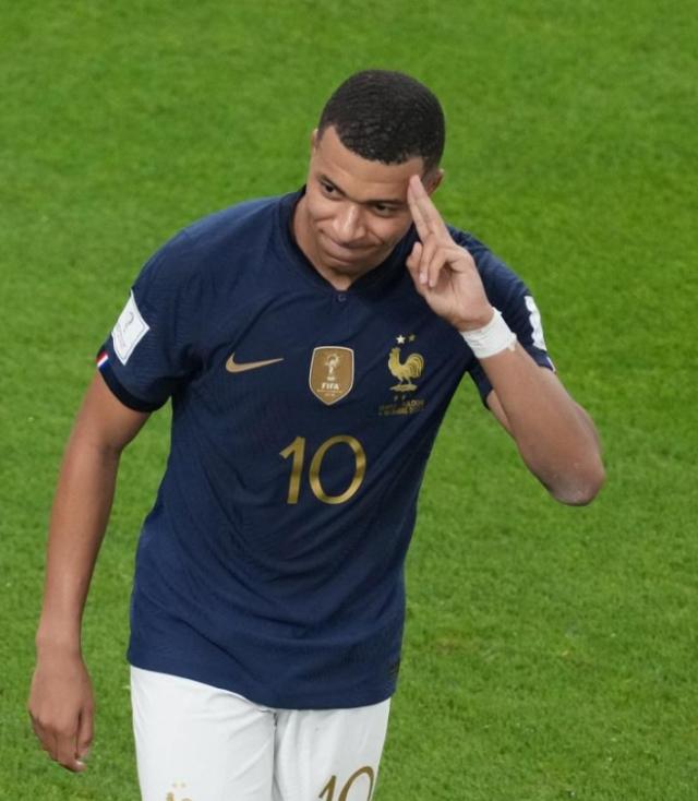 1670502594918069402.png 姆巴佩.png