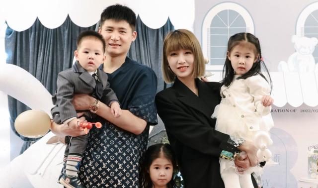 周云妻子谈讨薪：这本就是苏宁欠我们的钱